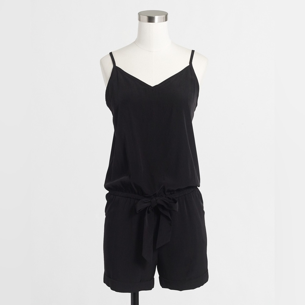 NWOT J. Crew V-Neck Draped Black Elastic Tie Romper Pocket Shorts Womens XS